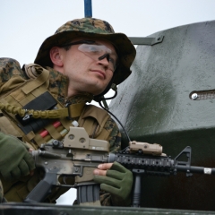 Третьи-сутки-на-броне.-22-23-июня-2013-0430