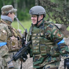 Третьи-сутки-на-броне.-22-23-июня-2013-0447